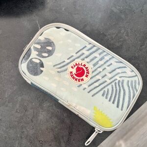 Fjallraven Key & Card Holder - Gray and Yellow